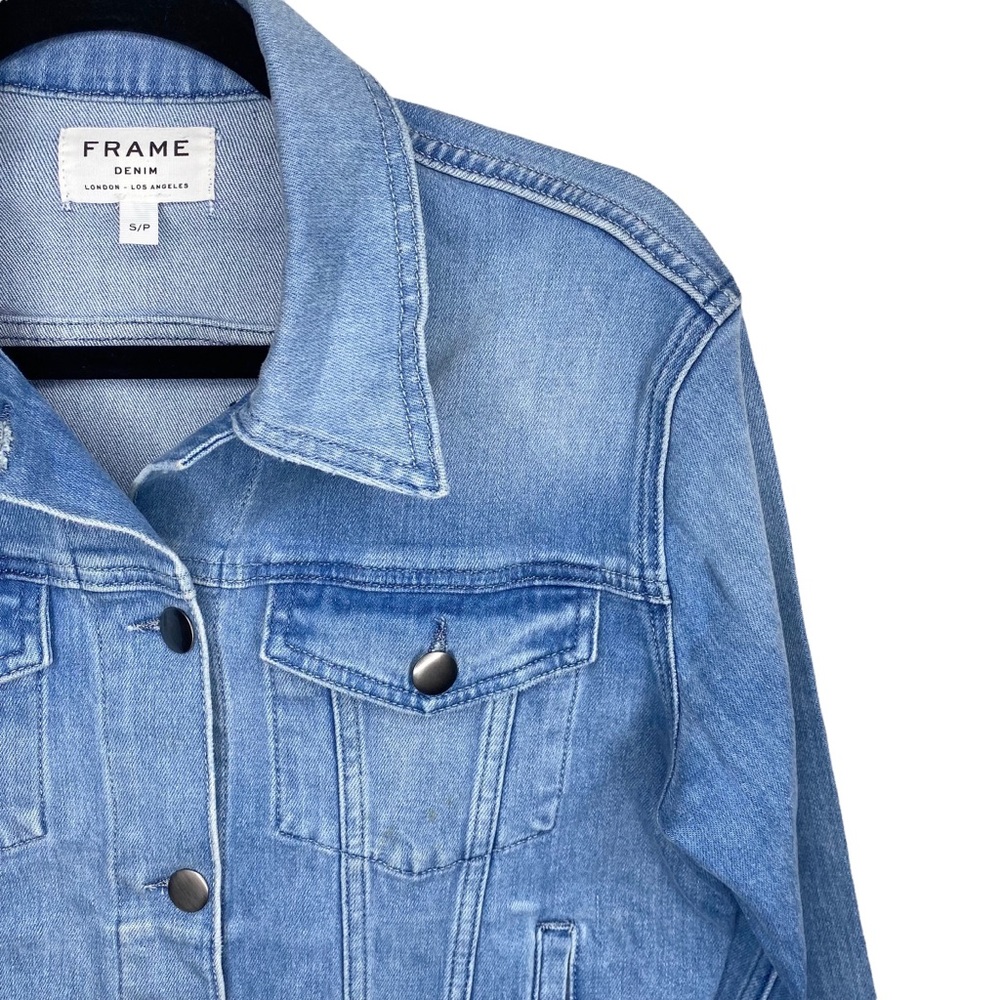 Frame ⌘ Scalloped Edge Cropped Willoughsby Denim Jeans Jacket ⌘ Light Blue ⌘ S - Picture 7 of 17